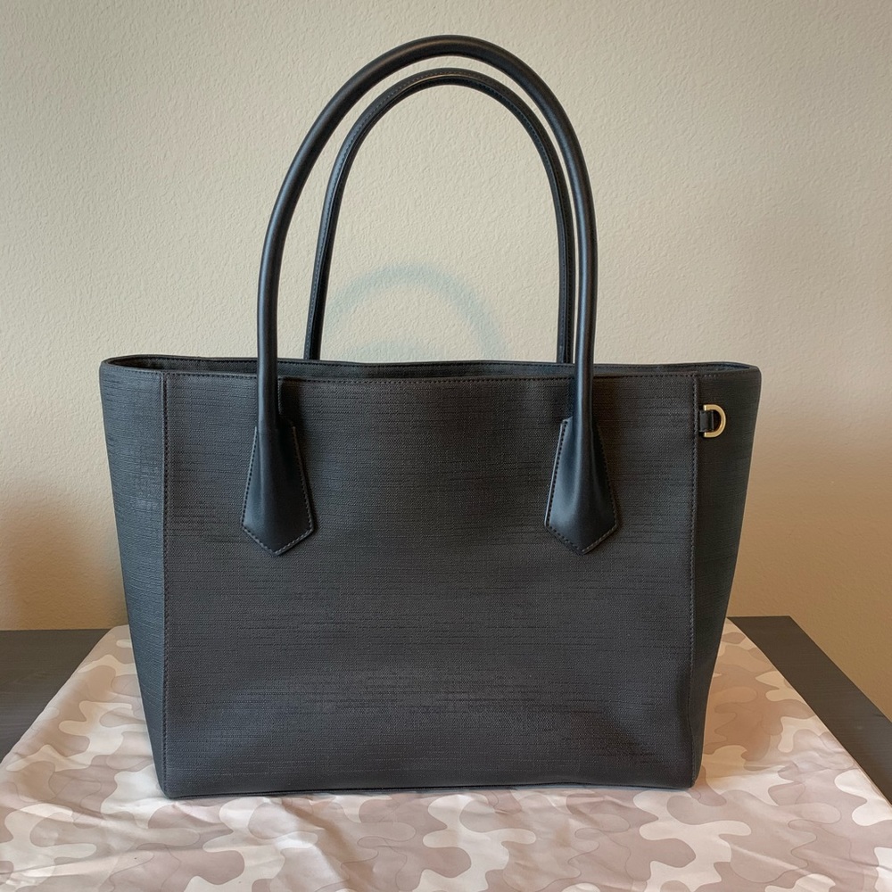 Dagne Dover Black 15” Tote